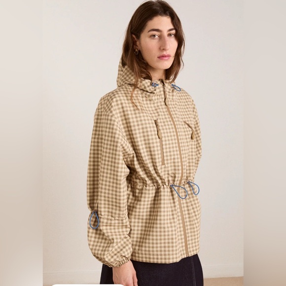 Damson Madder Jackets & Blazers - NWT Damson Madder beige rain jacket Gingham Hooded Drawstring Jacket - Check